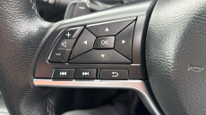 Nissan Juke 1.0 DiG-T 114 N-Connecta 5dr DCT Petrol Hatchback